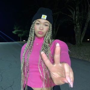 Meet your Posher, Haley